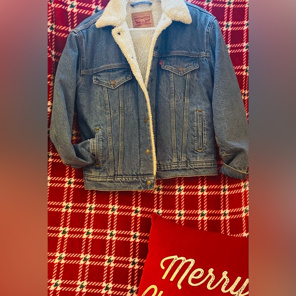 Levi’s Women’s Fleece Jean Jacket